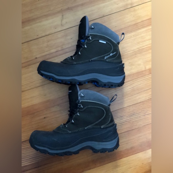 Eddie Bauer Winter Snow Boots. Size 8M.